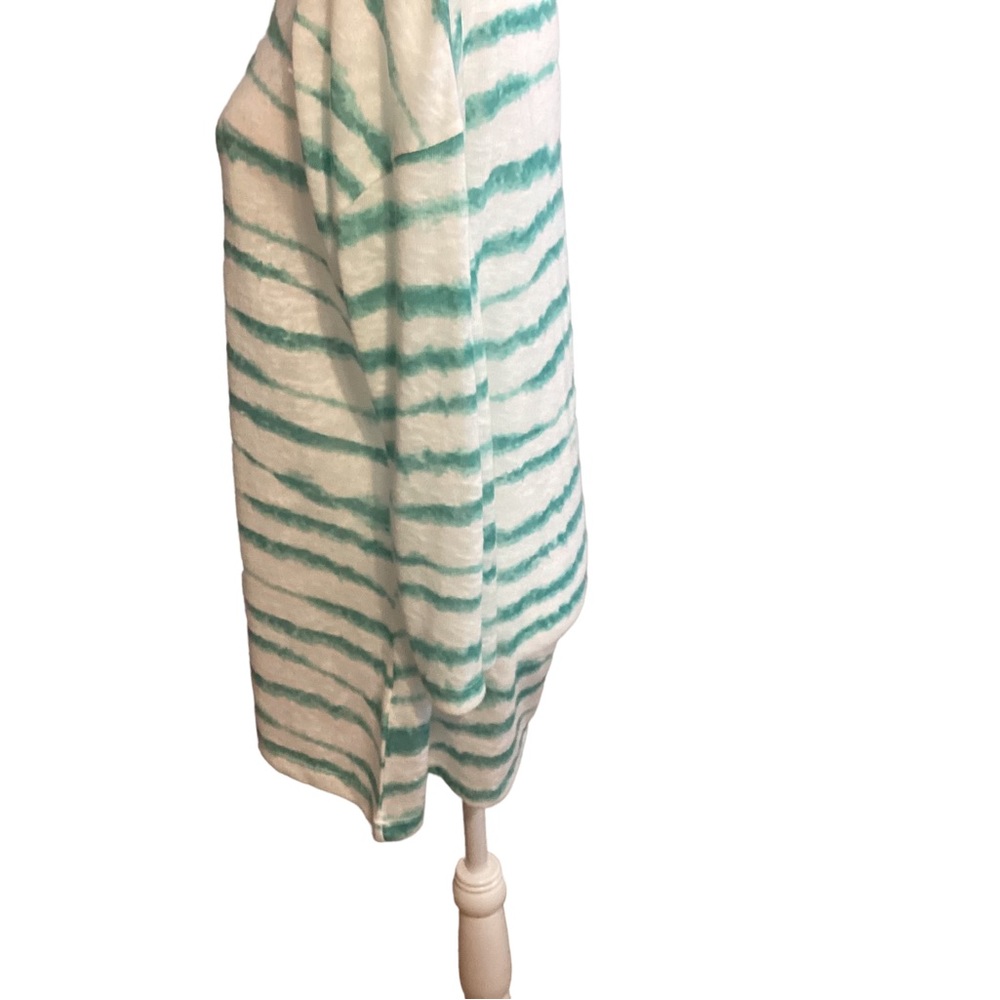 Marble tunic top in white &aqua size medium EUC - Picture 7 of 7